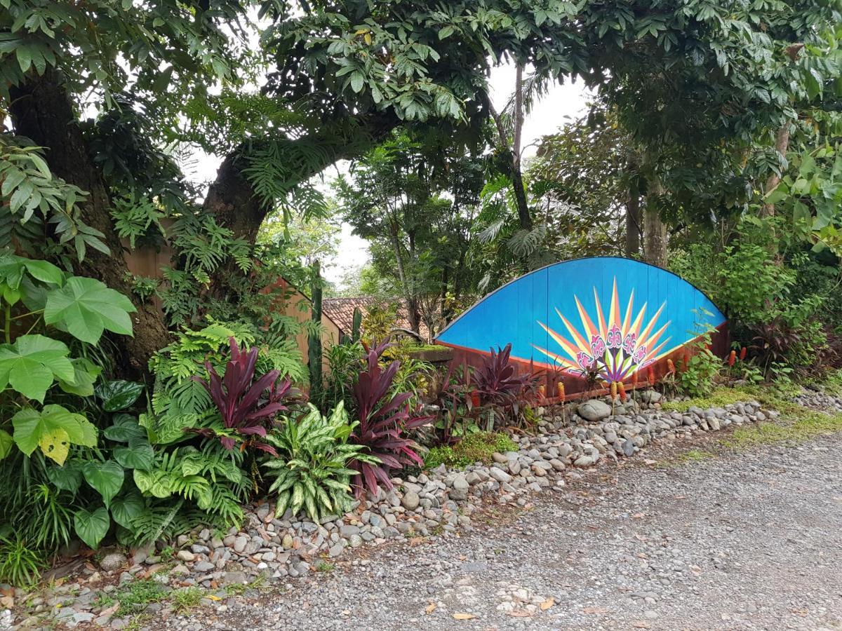 Casa Hotel Mare Nostrvm Manuel Antonio Buitenkant foto